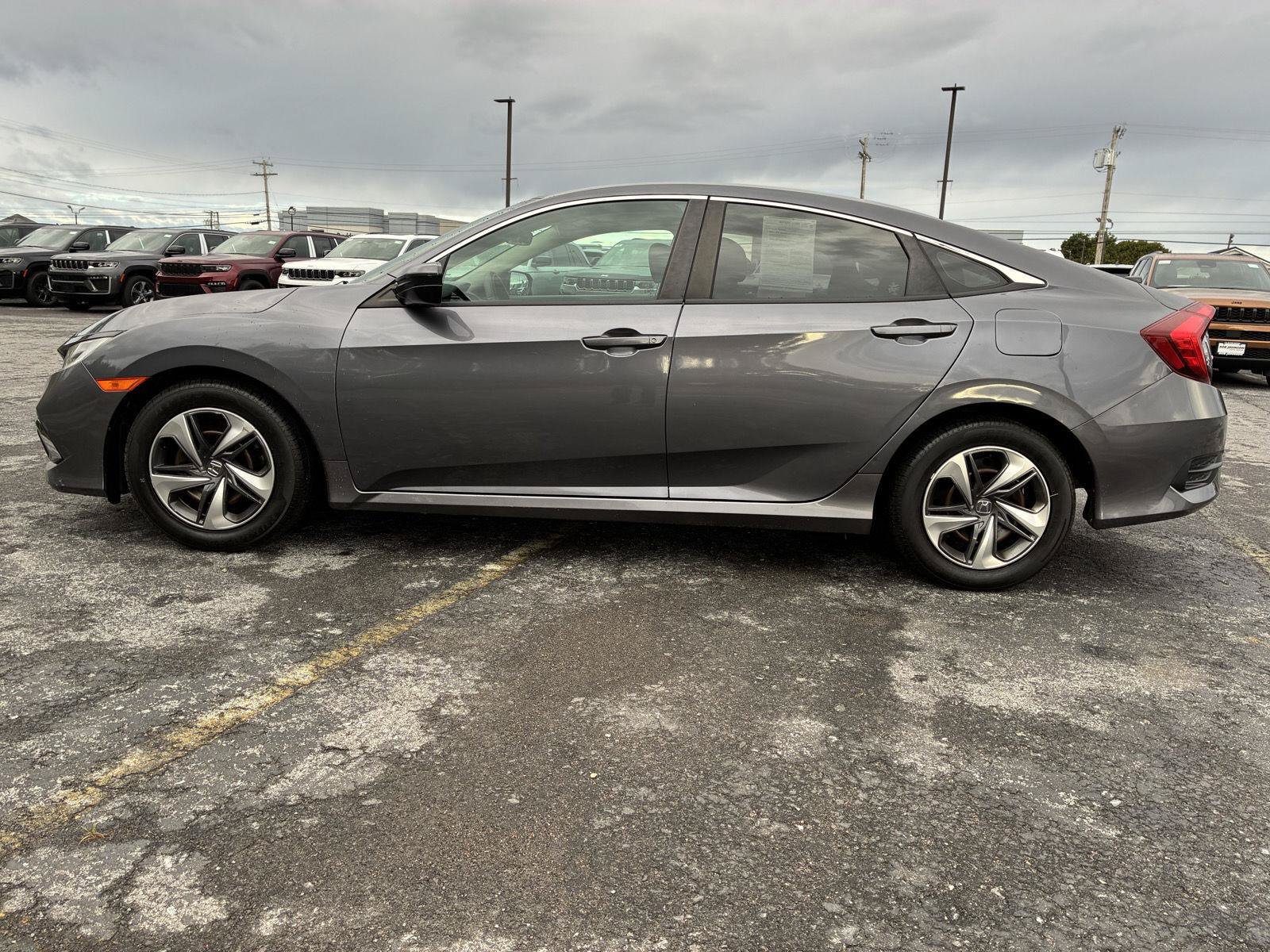 Used 2020 Honda Civic LX image 4