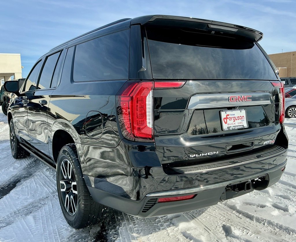 Used 2021 GMC Yukon XL AT4 w/ AT4 Premium Package image 13