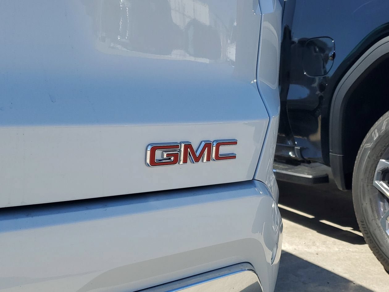 New 2026 GMC Terrain Denali AWD/4WD image 7