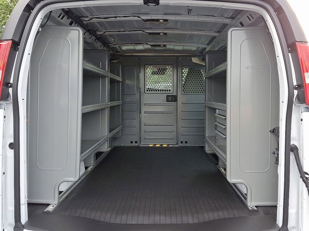 New 2025 Chevrolet Express 3500 w/ Driver Convenience Package RWD image 6