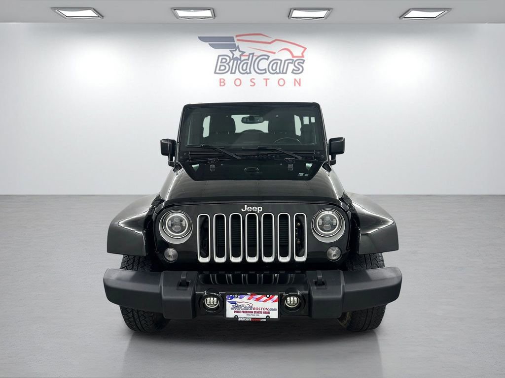 Used 2017 Jeep Wrangler Unlimited Sahara w/ Connectivity Group image 2