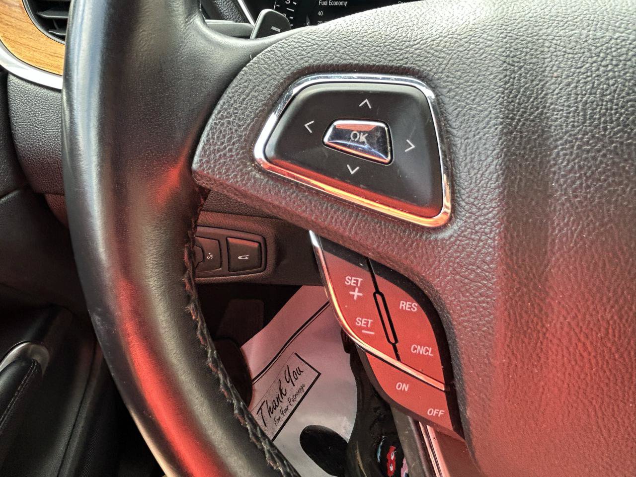 Used 2019 Lincoln MKC Select w/ Select Plus Package AWD/4WD image 18