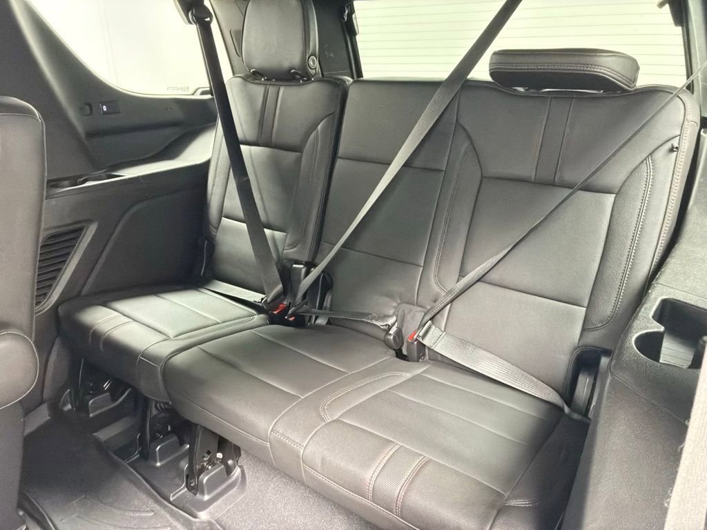 Used 2021 Chevrolet Tahoe RST w/ Luxury Package AWD/4WD image 43