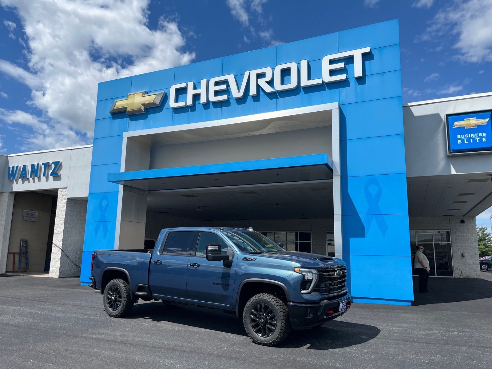 New 2026 Chevrolet Silverado 2500 LTZ w/ LTZ Plus Package AWD/4WD image 1