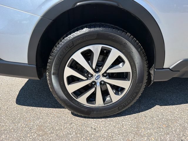 Used 2021 Subaru Outback AWD/4WD image 29