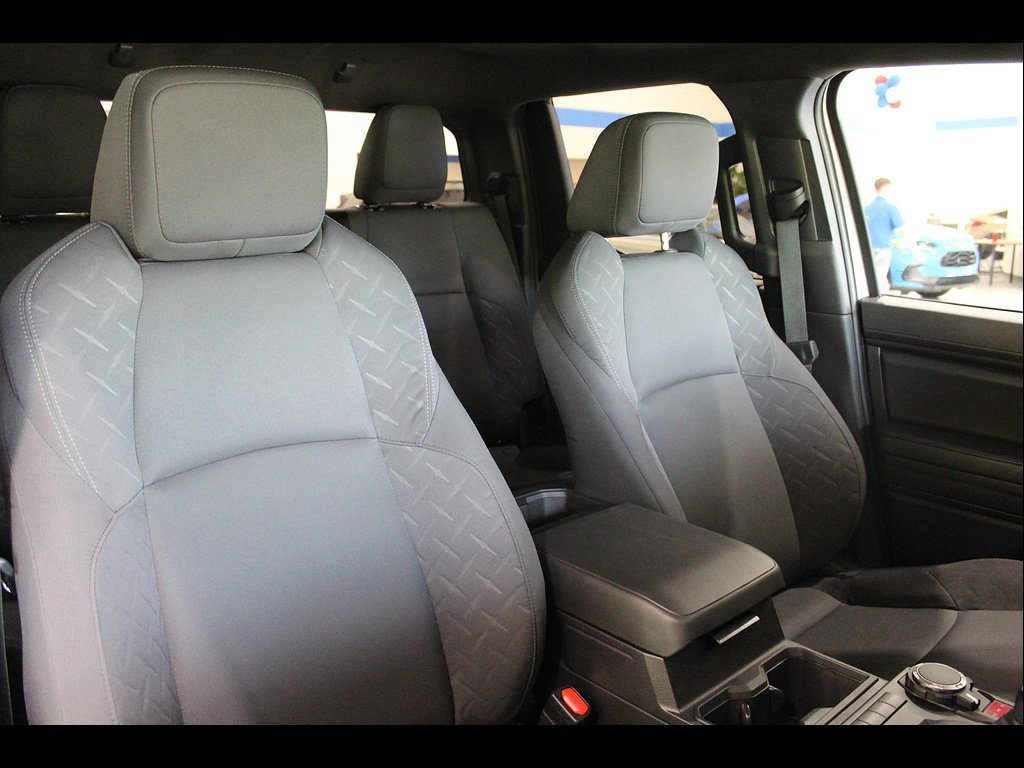 Used 2024 Toyota Tacoma SR AWD/4WD image 24