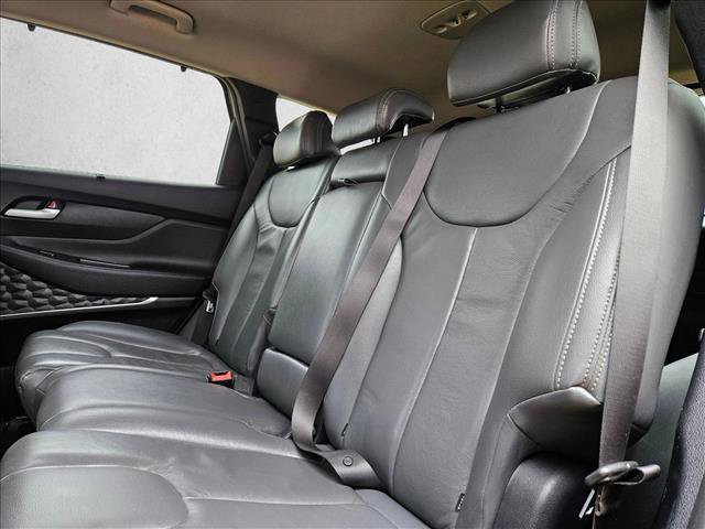 Used 2019 Hyundai Santa Fe SEL image 18