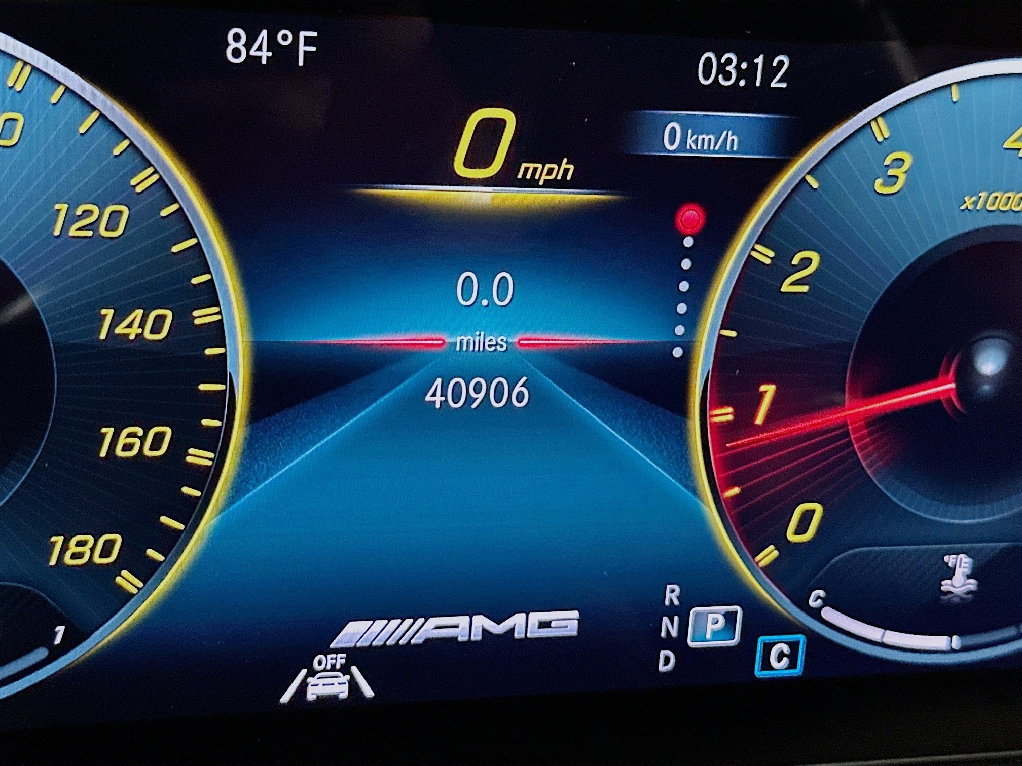 Used 2022 Mercedes-Benz GLB 35 AMG 4MATIC image 9