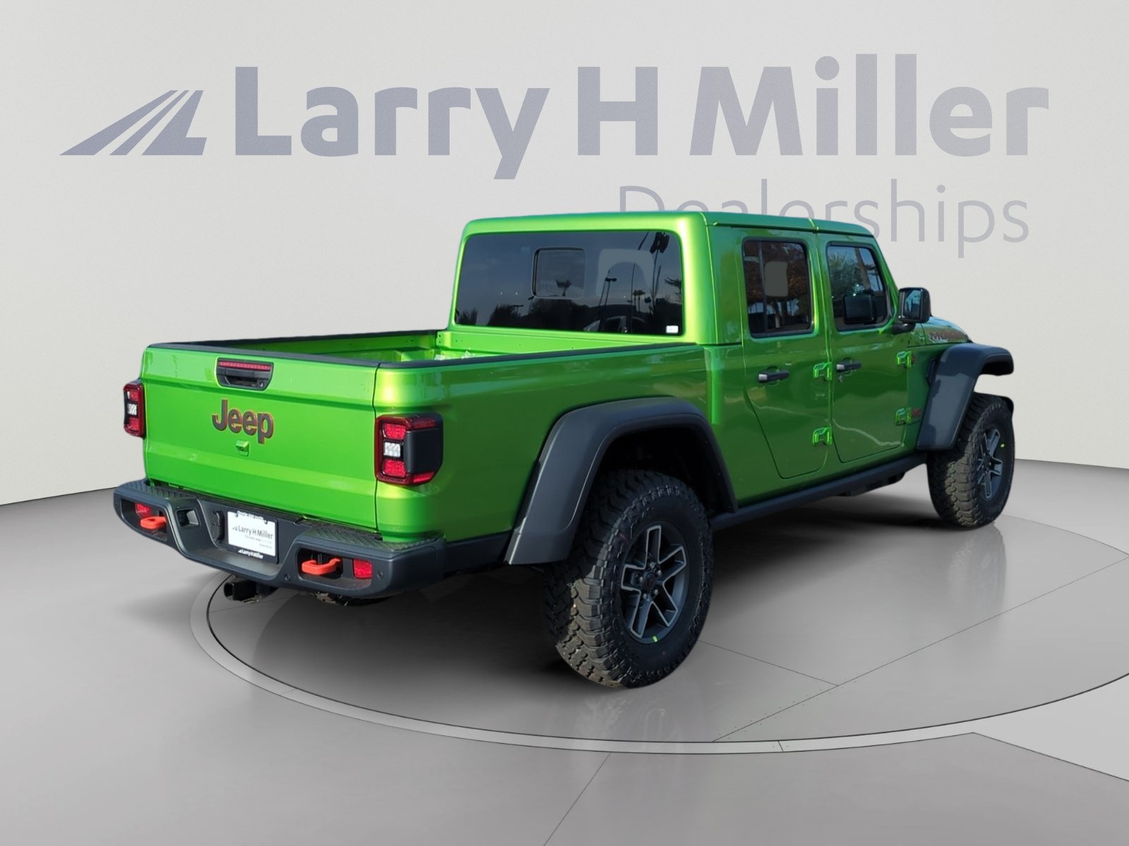 New 2026 Jeep Gladiator Mojave w/ Safety Group AWD/4WD image 5