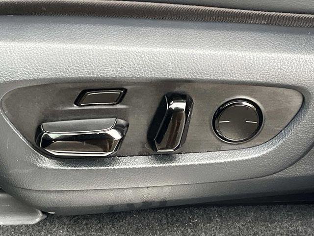 Certified 2024 Lexus GX 550 550 Luxury w/ Accessory Package (Z1) image 33