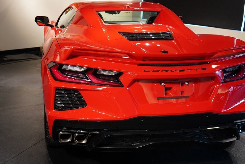 Used 2023 Chevrolet Corvette Stingray Premium Conv w/ Z51 Performance Package RWD image 25