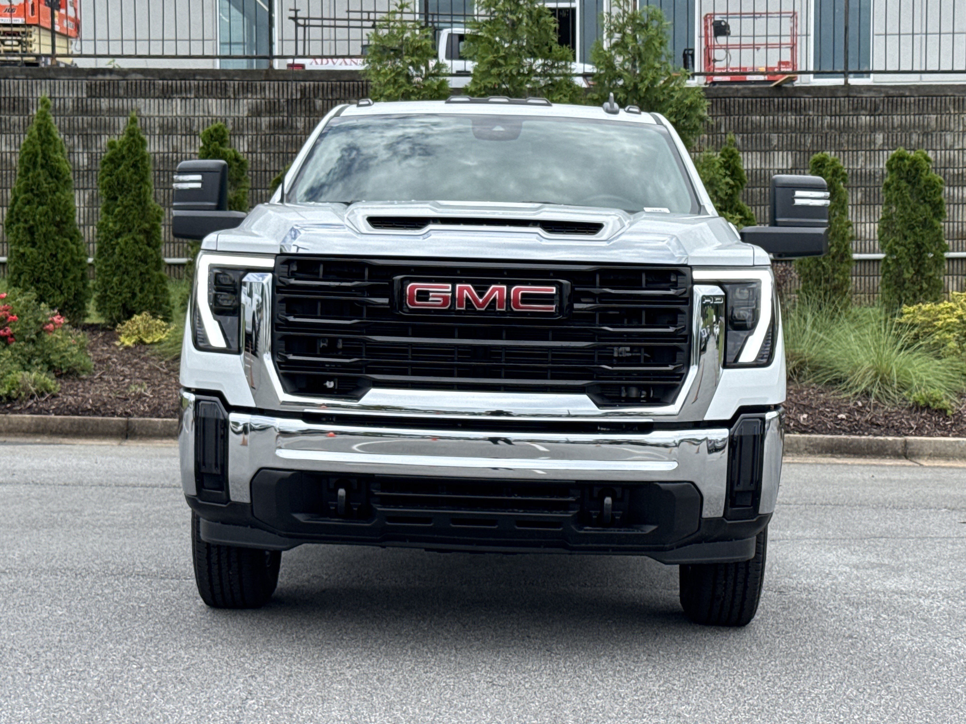 New 2026 GMC Sierra 2500 Pro w/ Convenience Package AWD/4WD image 3