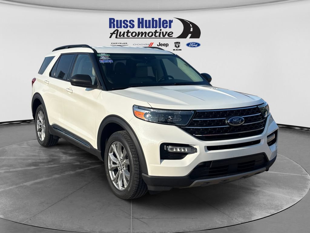 Used 2023 Ford Explorer XLT w/ Equipment Group 202A AWD/4WD image 9
