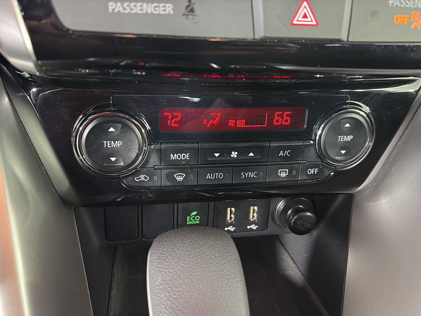 Used 2025 Mitsubishi Eclipse Cross SE image 31