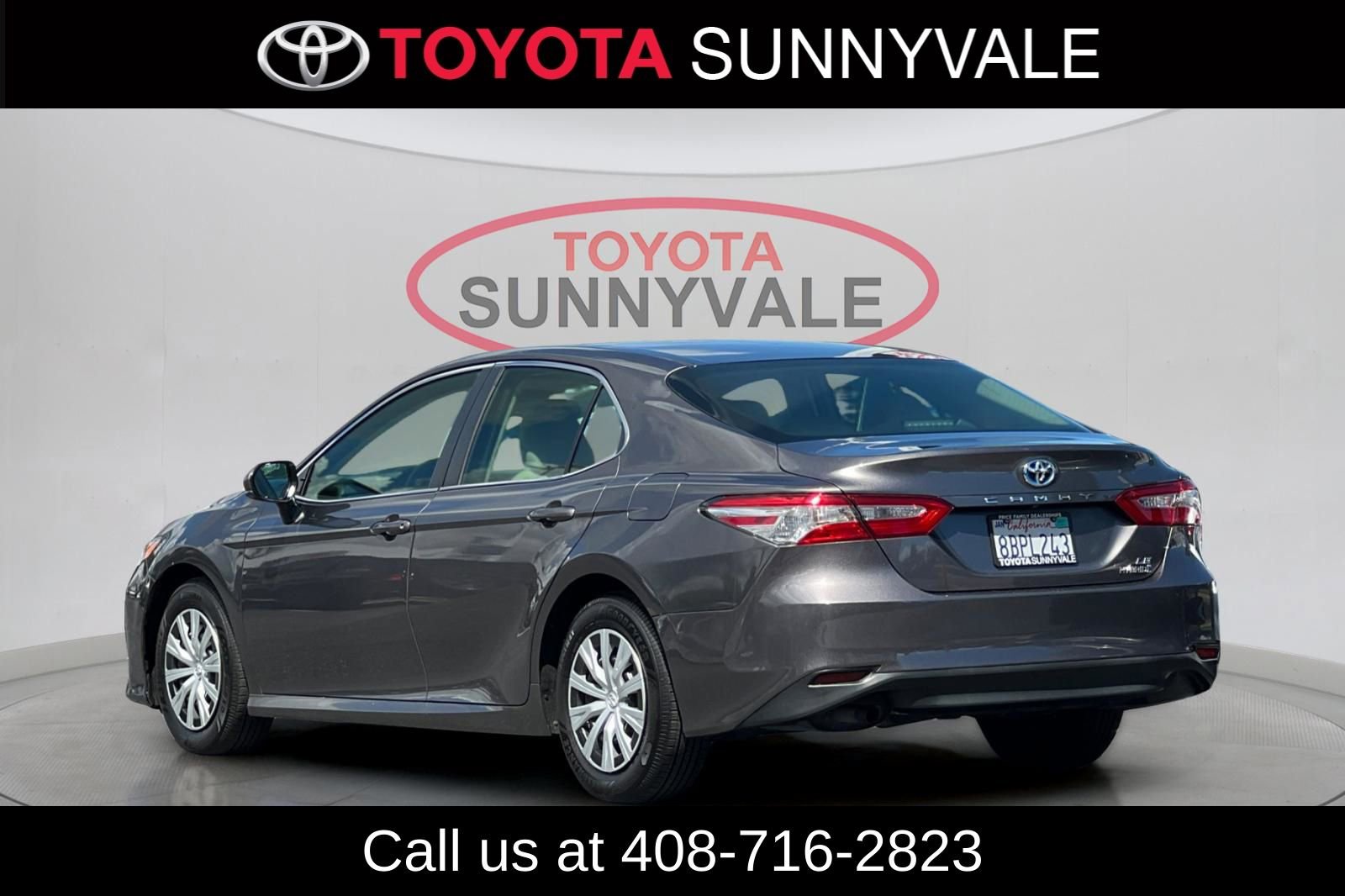 Certified 2018 Toyota Camry LE FWD image 8