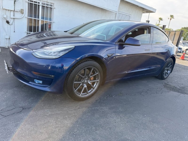 Used 2018 Tesla Model 3 Long Range image 10