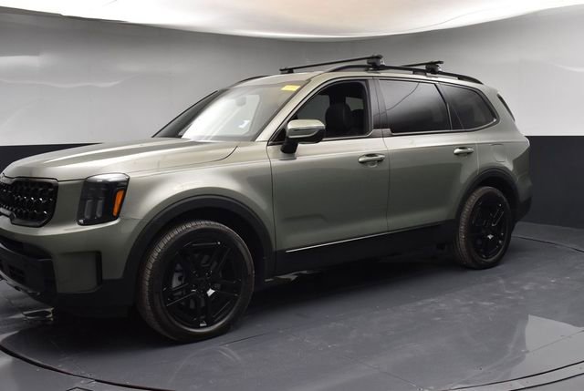 Certified 2025 Kia Telluride EX X-Line AWD/4WD image 4