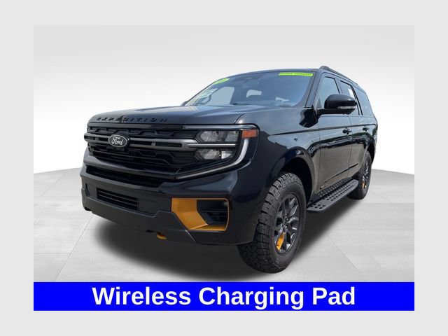 Used 2025 Ford Expedition Tremor AWD/4WD image 1