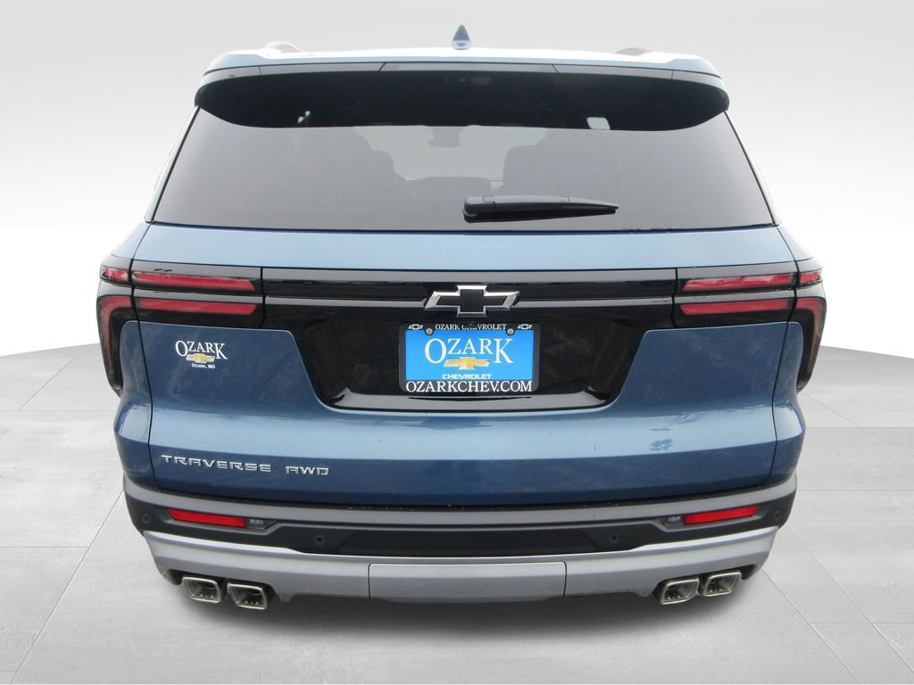 New 2026 Chevrolet Traverse LT w/ Sun and Wheel Package image 4