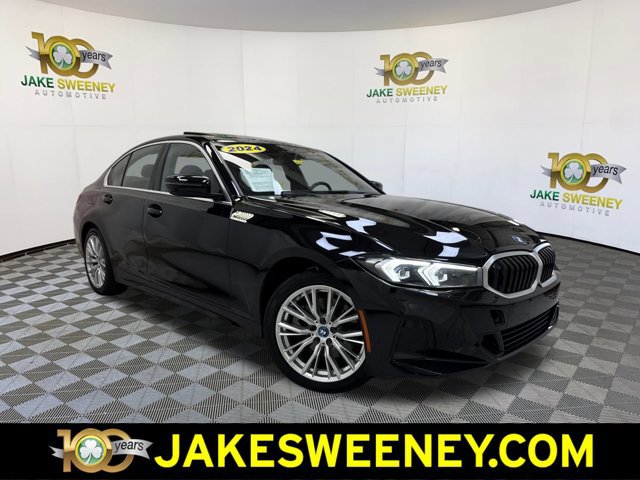 Used 2024 BMW 330e xDrive image 1