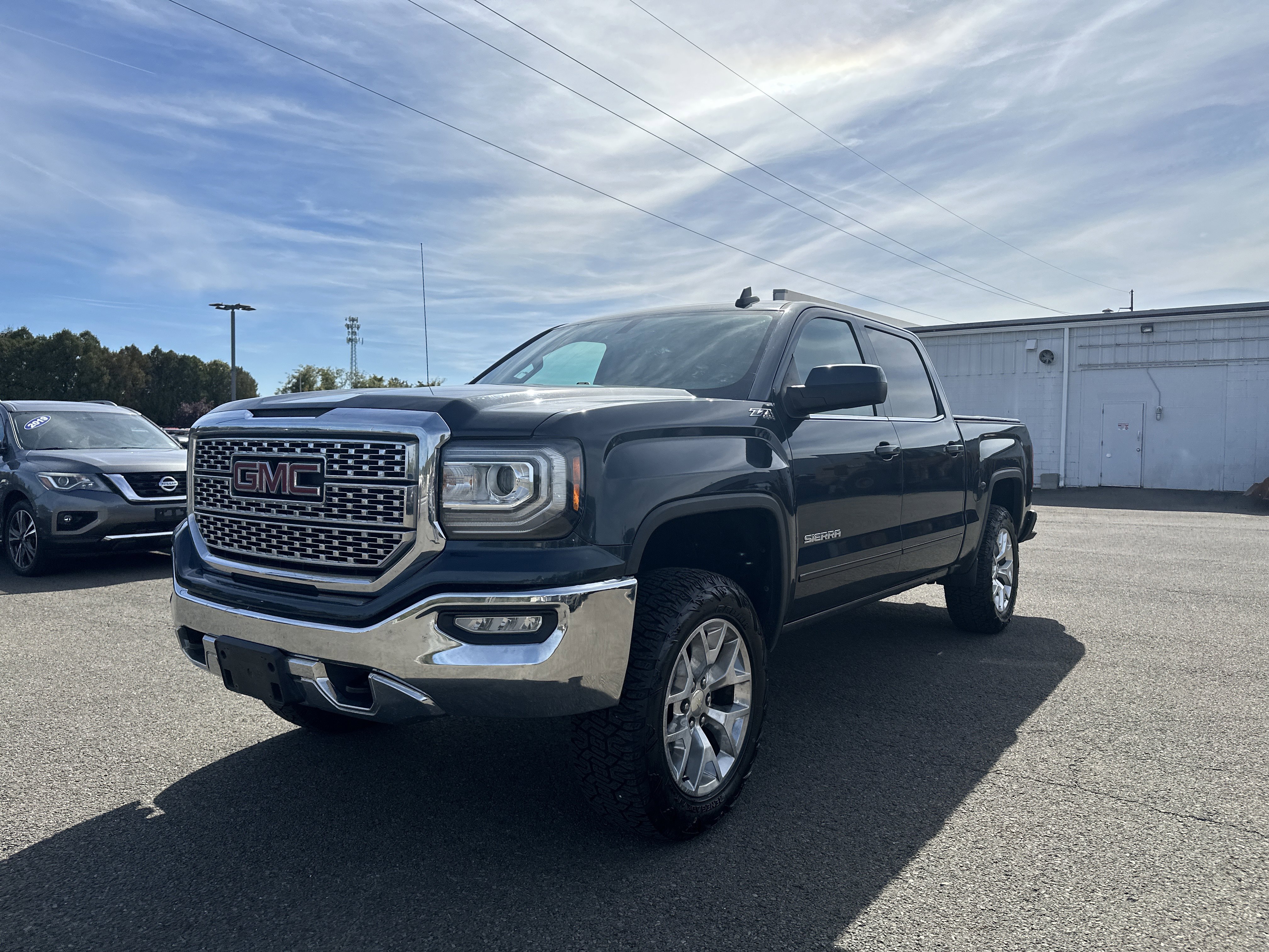Used 2017 GMC Sierra 1500 SLE w/ SLE Value Package
