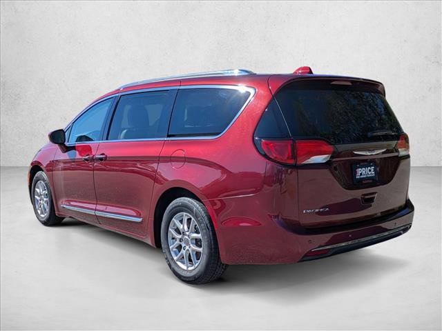 Used 2020 Chrysler Pacifica Touring-L image 8