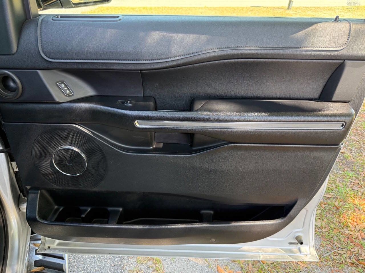 Used 2019 Ford Expedition Max XLT w/ Equipment Group 202A image 57
