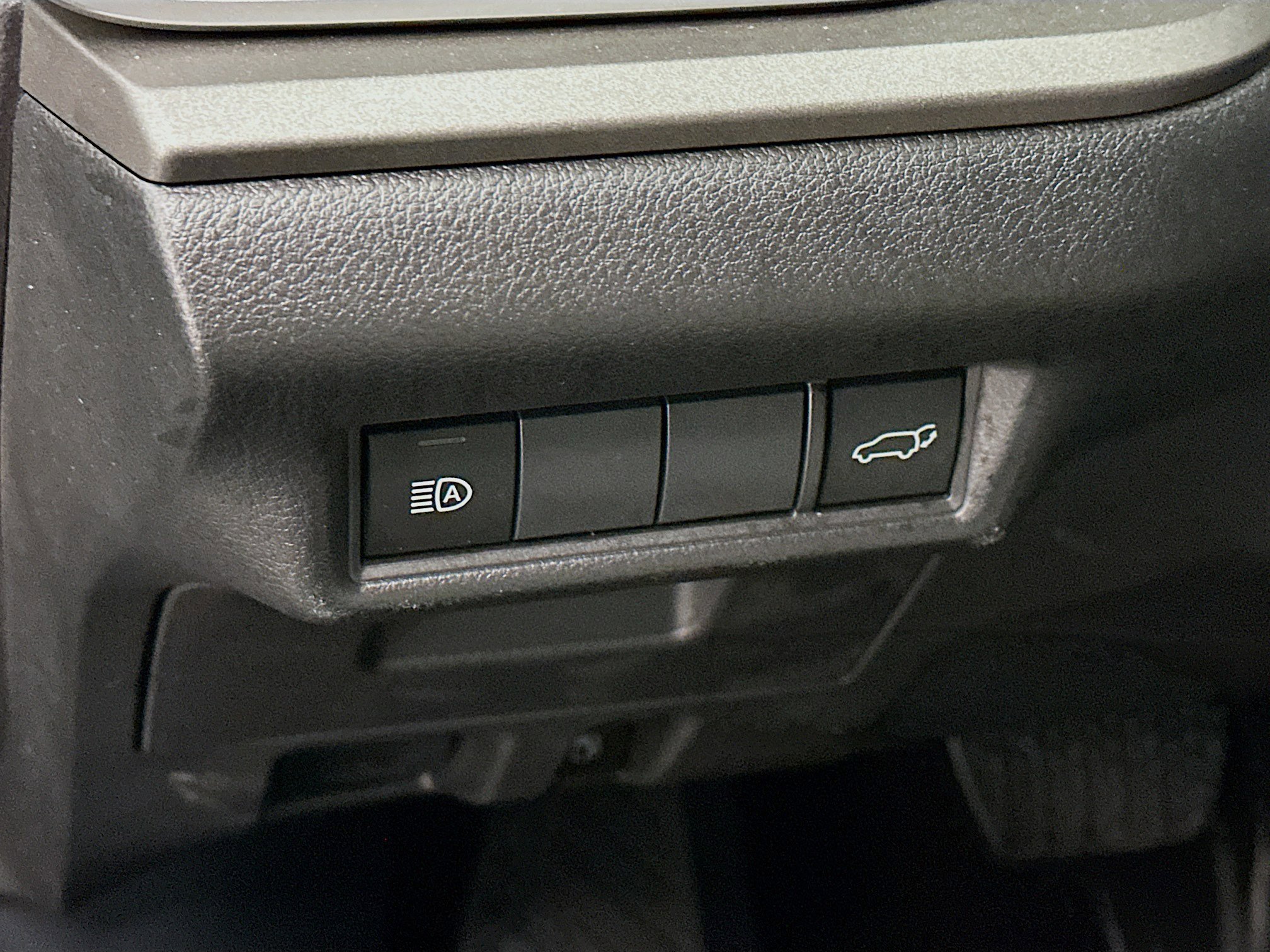 Used 2025 Toyota Grand Highlander AWD image 17