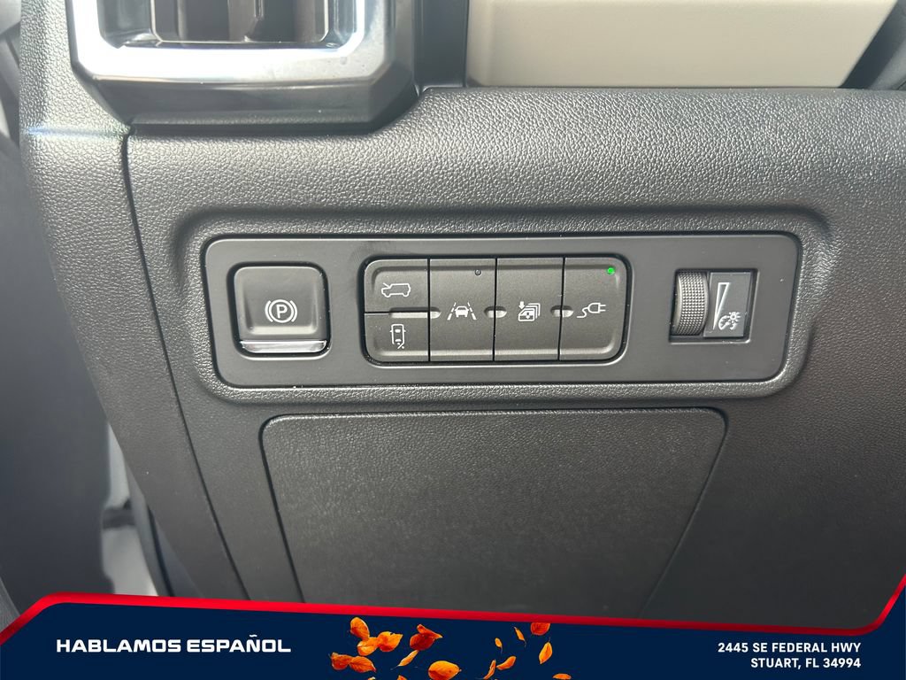 New 2026 GMC Hummer EV SUV AWD/4WD image 18