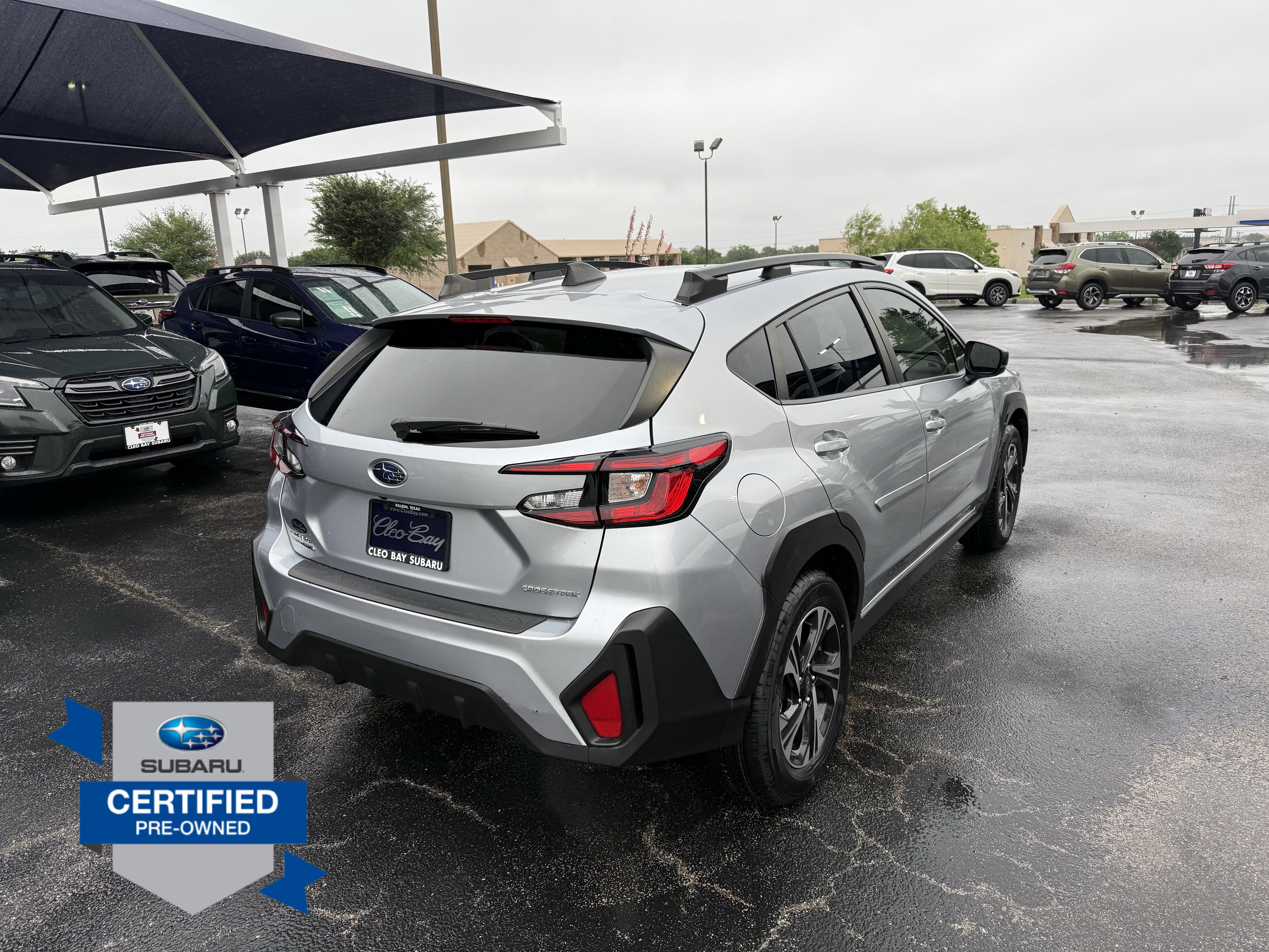 Used 2024 Subaru Crosstrek 2.0i Premium w/ Crosstrek Mirror Package AWD/4WD image 7