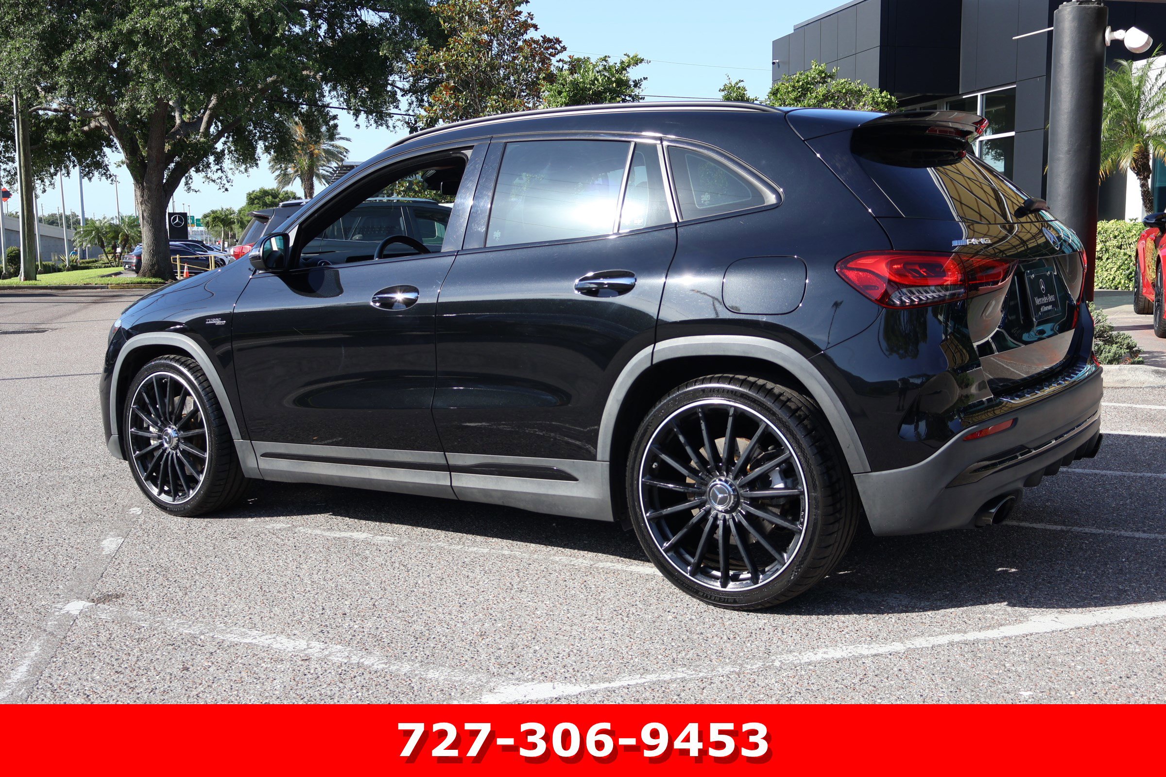Certified 2022 Mercedes-Benz GLA 35 AMG 4MATIC image 7