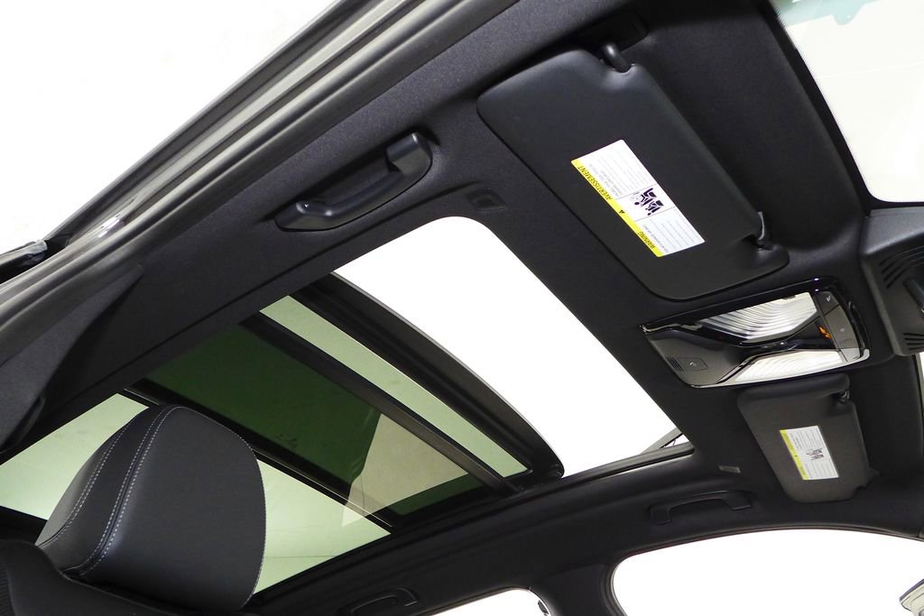 Used 2024 BMW X3 sDrive30i w/ M Sport Package image 18