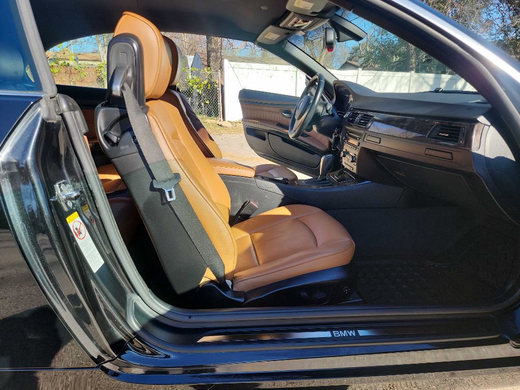 Used 2008 BMW 335i Convertible image 36