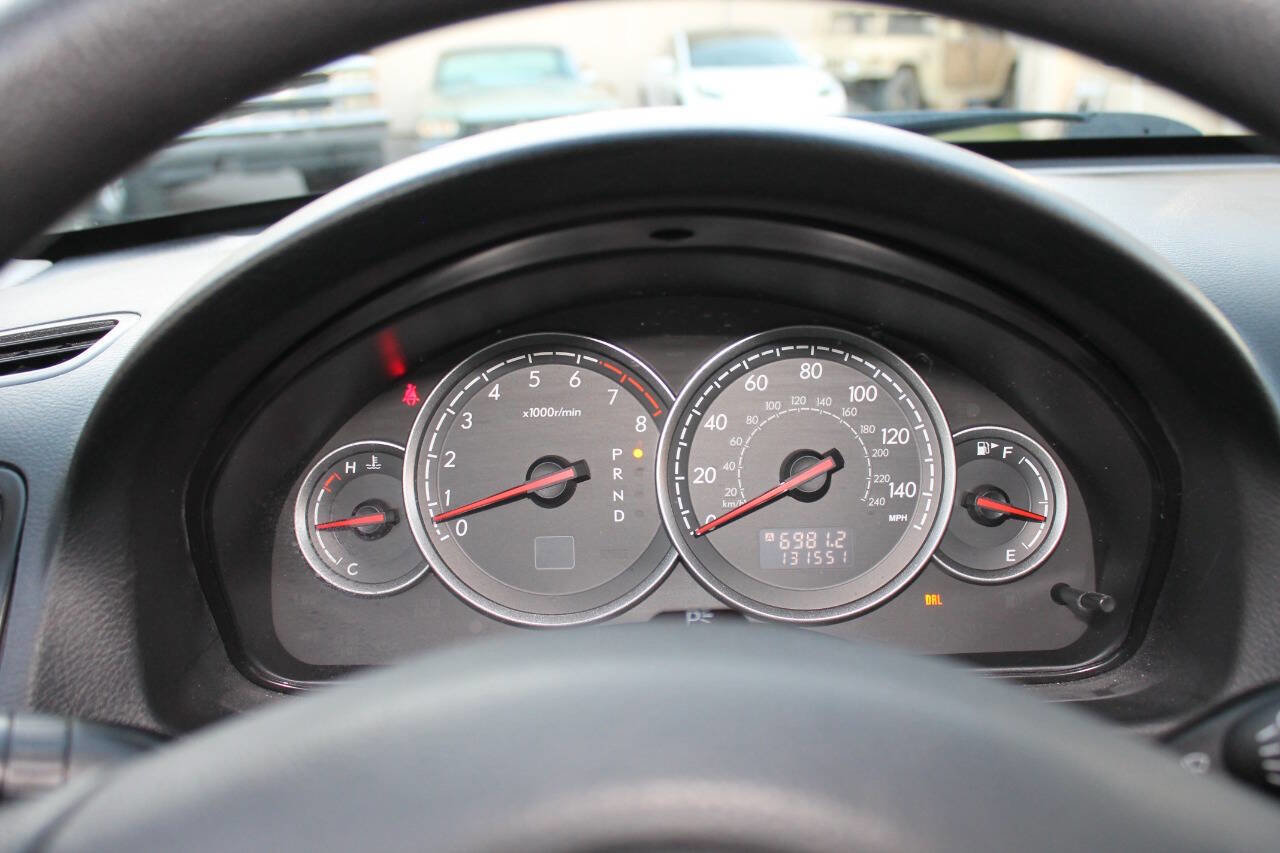 Used 2007 Subaru Outback 2.5i L.L. Bean image 37