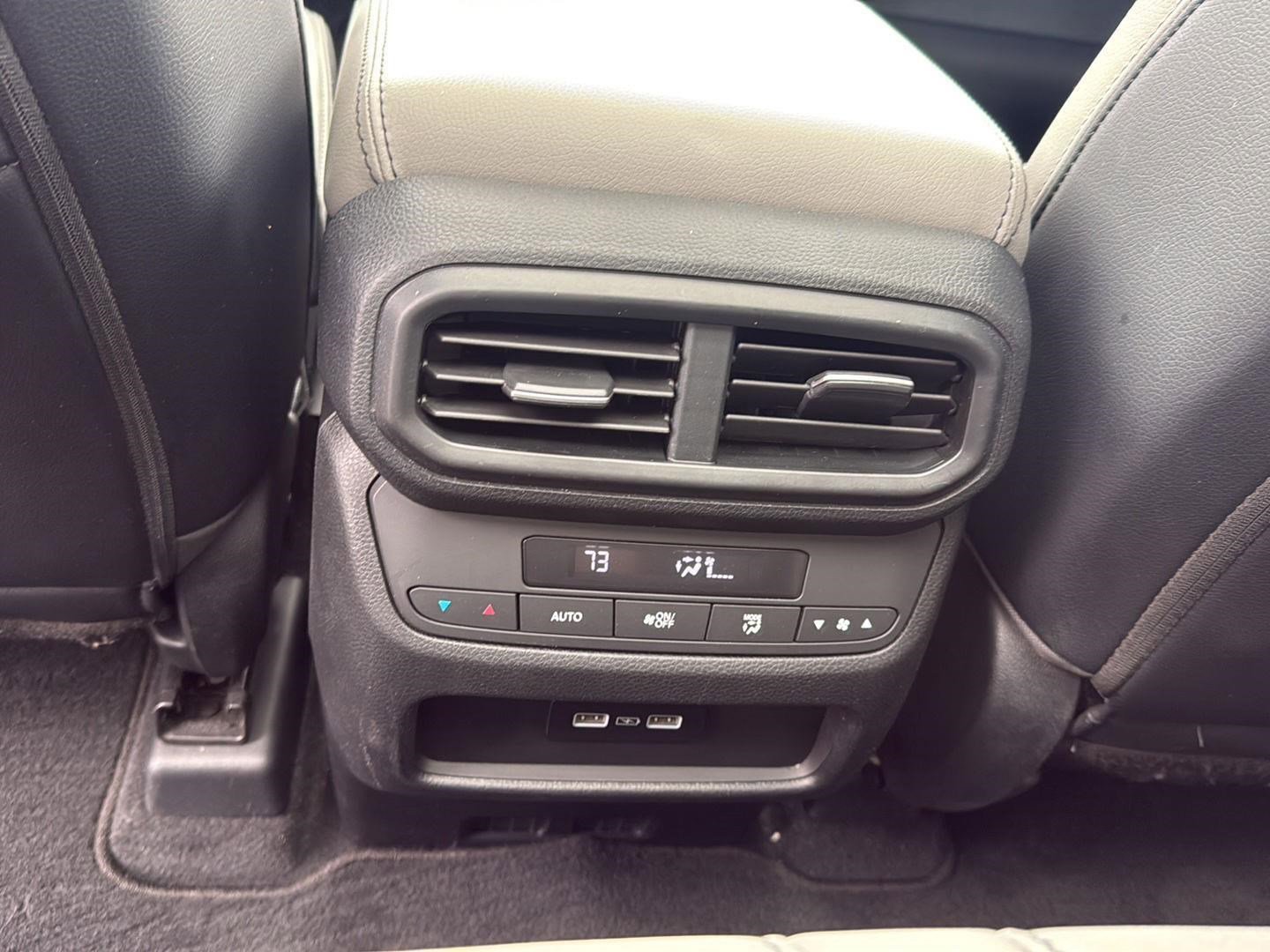 Certified 2023 Honda Pilot Touring image 28