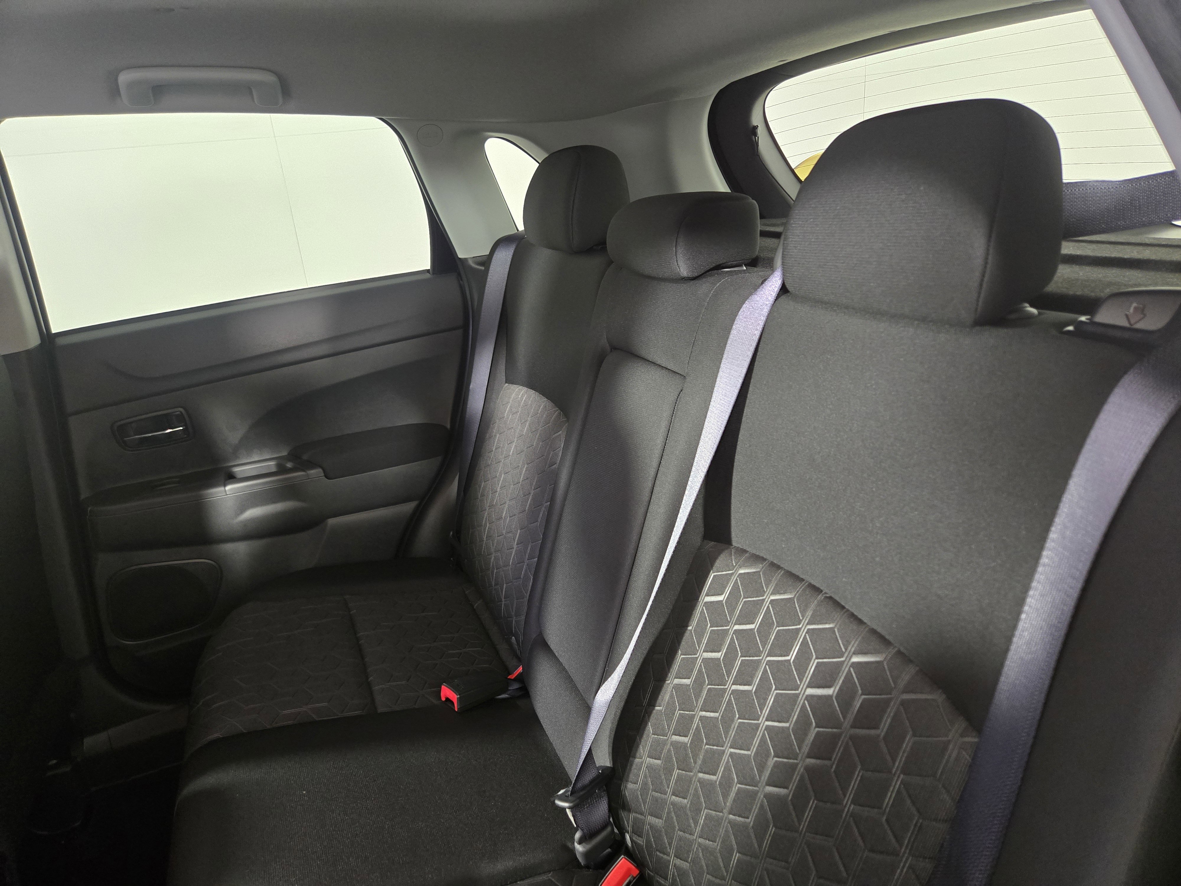 New 2025 Mitsubishi Outlander Sport ES image 11