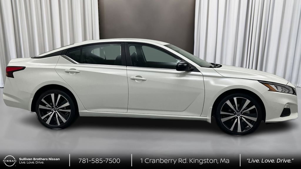 Certified 2021 Nissan Altima 2.5 SR image 4