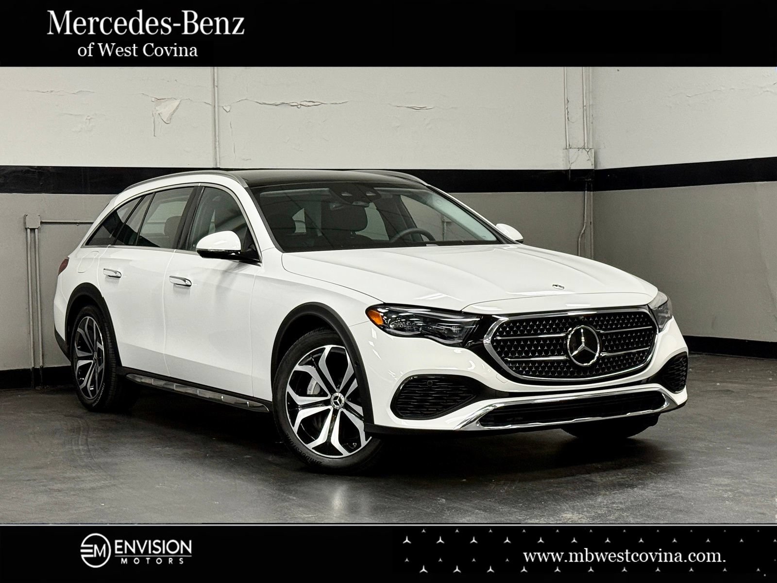 Used 2025 Mercedes-Benz E 450 4MATIC All-Terrain Wagon image 1