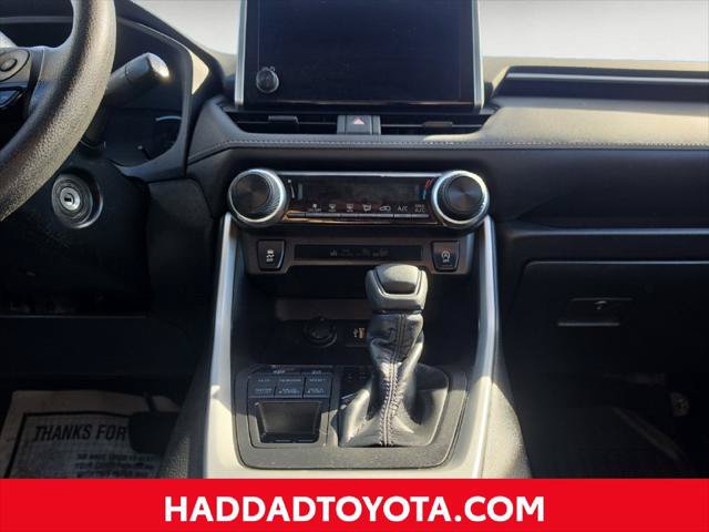 Certified 2023 Toyota RAV4 LE AWD/4WD image 13