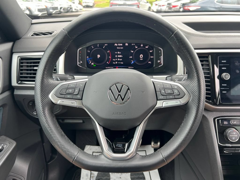Used 2023 Volkswagen Atlas Cross Sport SEL R-Line AWD/4WD image 15