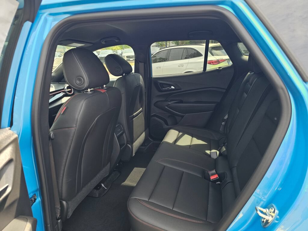 New 2026 Chevrolet Trax RS w/ Driver Confidence Package FWD image 22