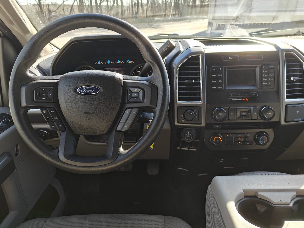 Used 2016 Ford F150 XLT w/ Trailer Tow Package image 5