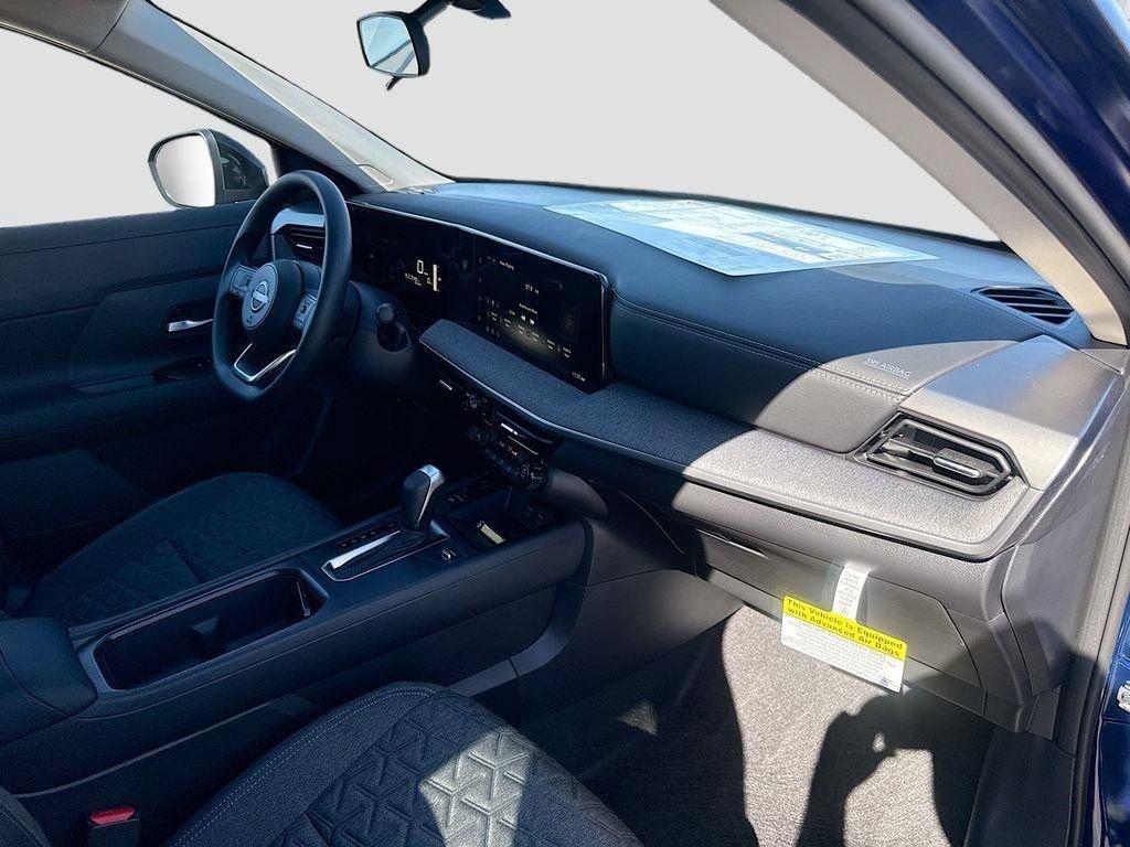 New 2026 Nissan Kicks SV w/ SV Premium Package AWD/4WD image 28