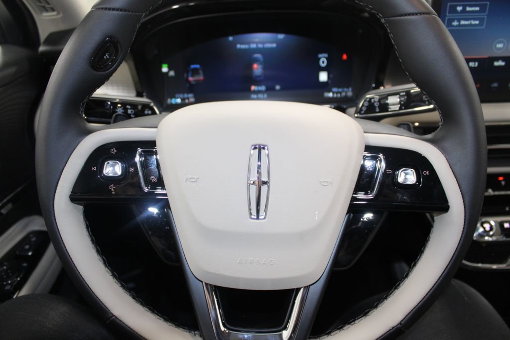 New 2026 Lincoln Corsair Premiere image 34