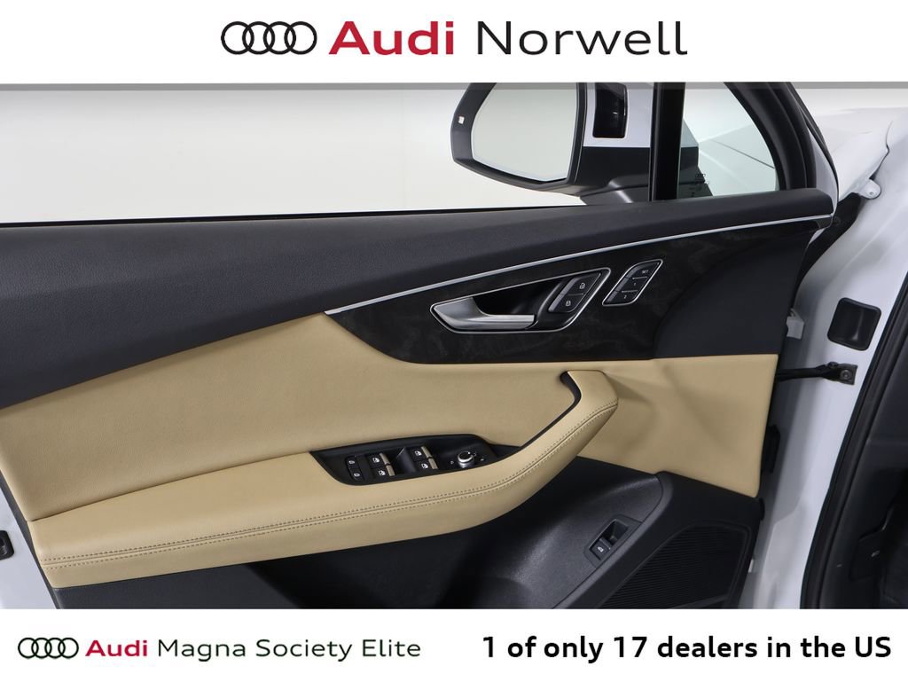 Used 2023 Audi Q7 3.0T Premium Plus w/ Premium Plus Package image 22