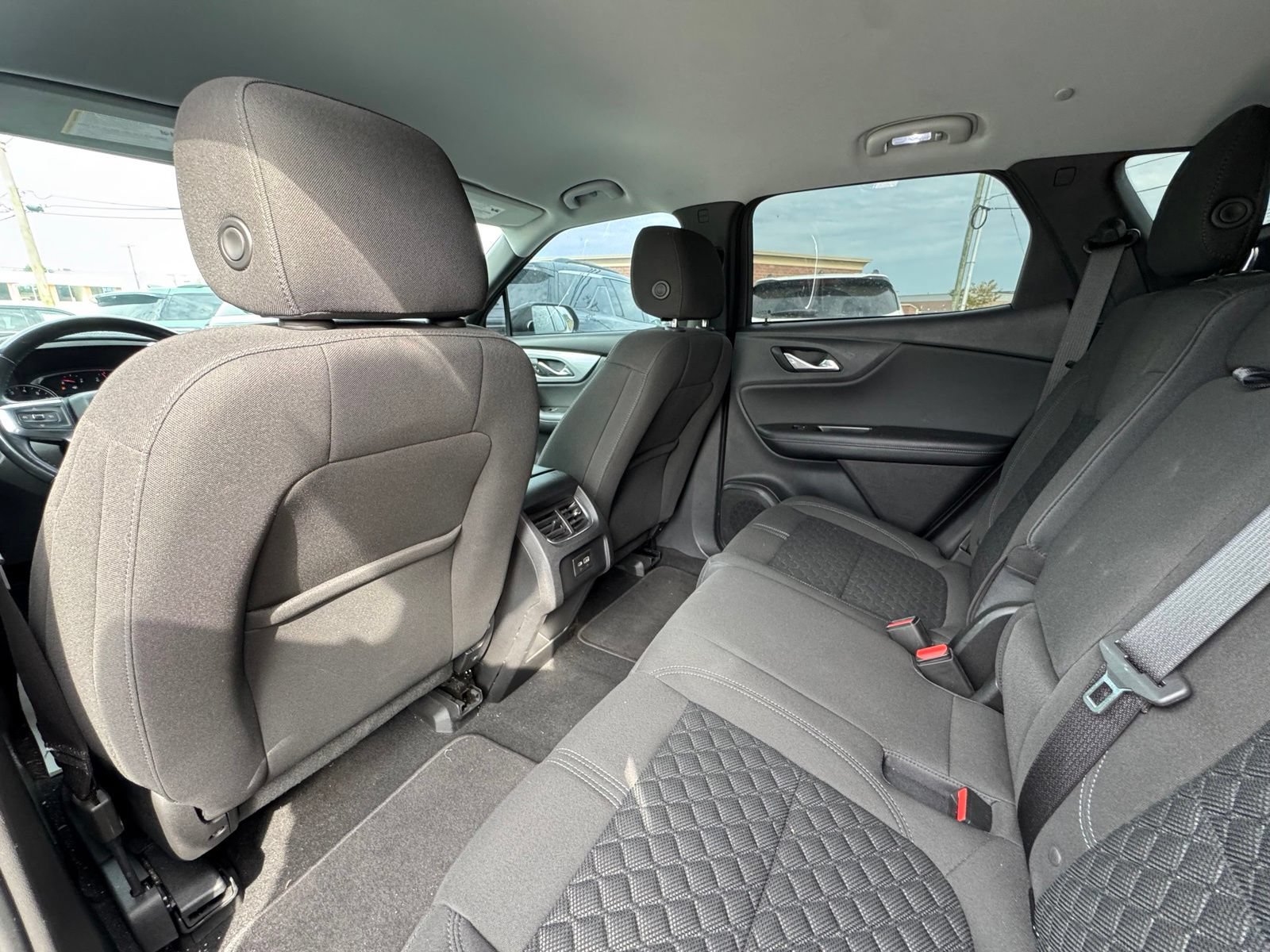 Used 2020 Chevrolet Blazer LT FWD image 24