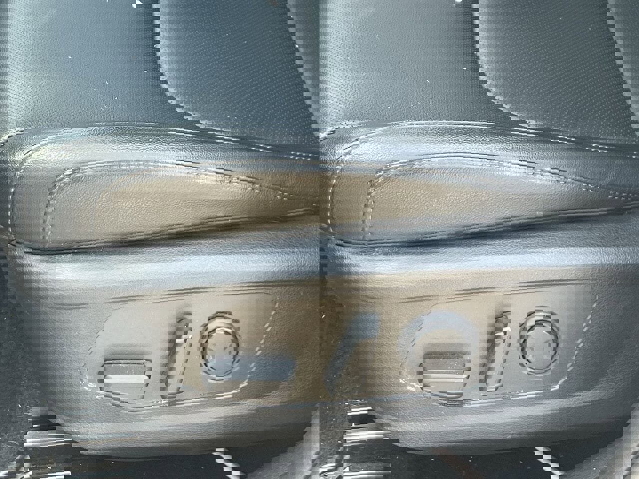 Certified 2024 Kia Sportage EX image 8