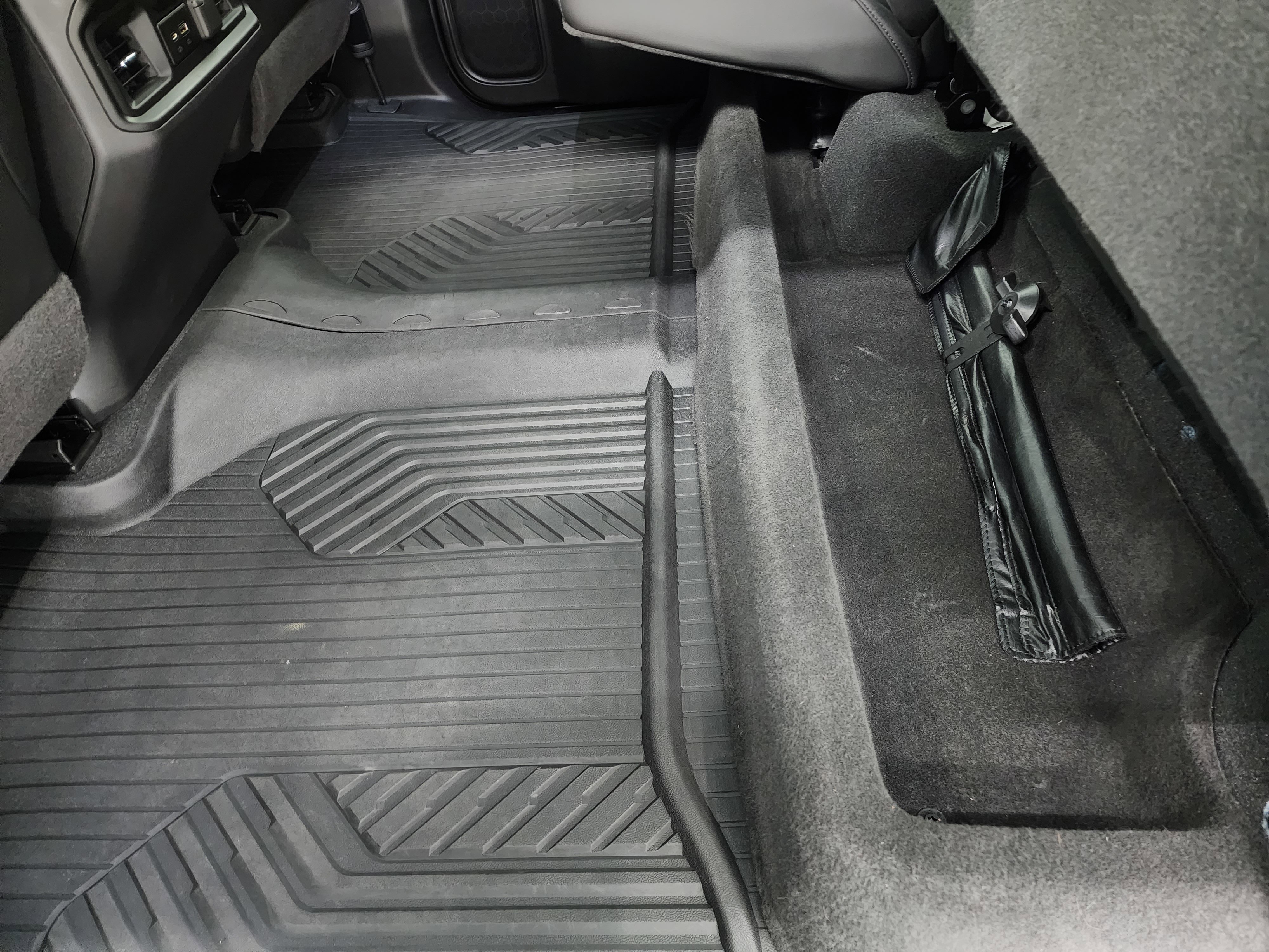 Used 2020 Chevrolet Silverado 1500 LT Trail Boss image 41