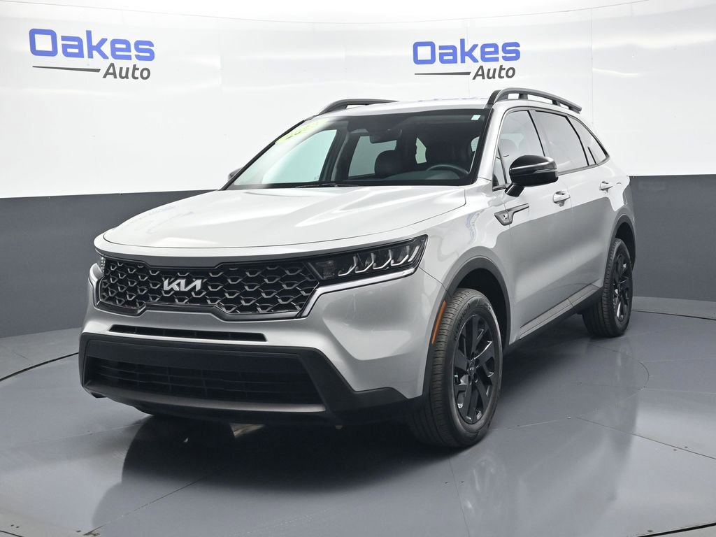 Certified 2023 Kia Sorento S AWD/4WD image 4