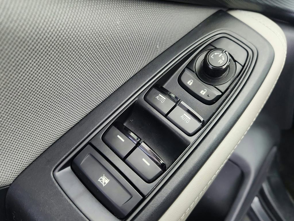 Used 2022 Subaru Forester Premium image 18